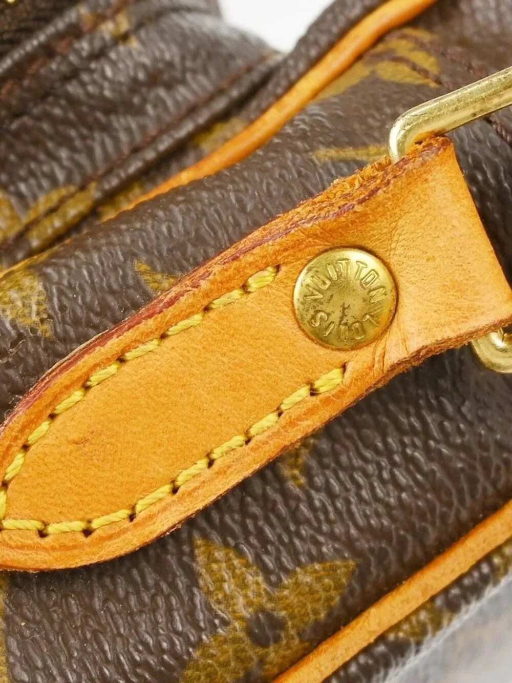 LOUIS VUITTON AMAZON CROSS BODY SHOULDER BAG